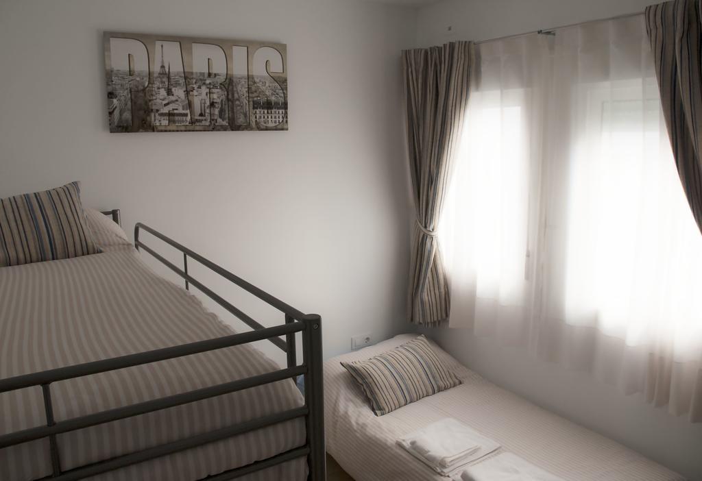 Hotel Sunnylivings à Séville Extérieur photo