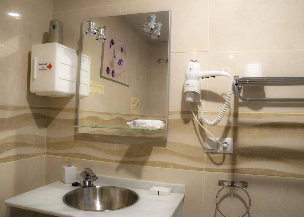 Hotel Sunnylivings à Séville Extérieur photo